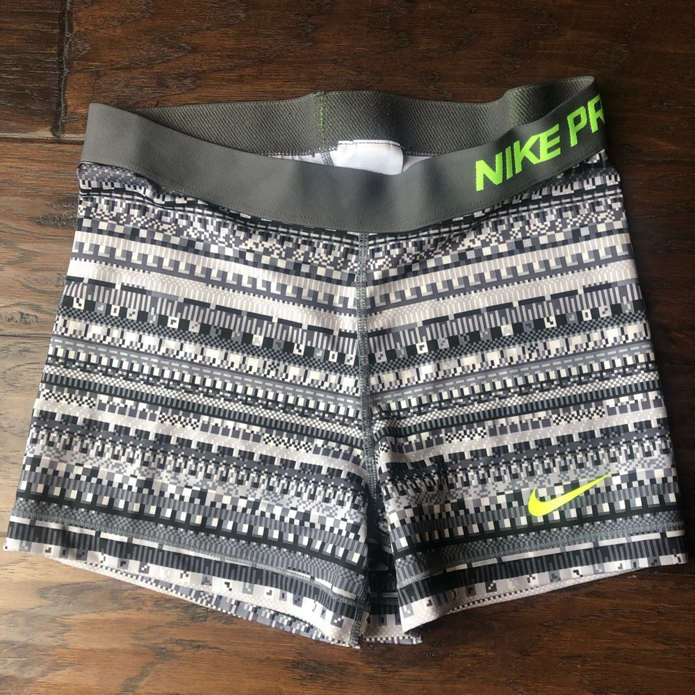 Large Nike Pro Shorts